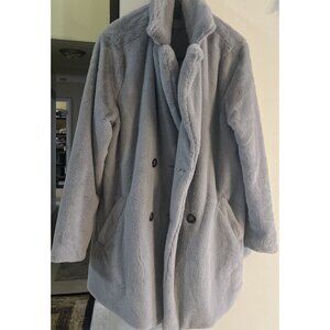 Romantic Hut Teddy Bear Coat Size Medium New Without Tags Grey